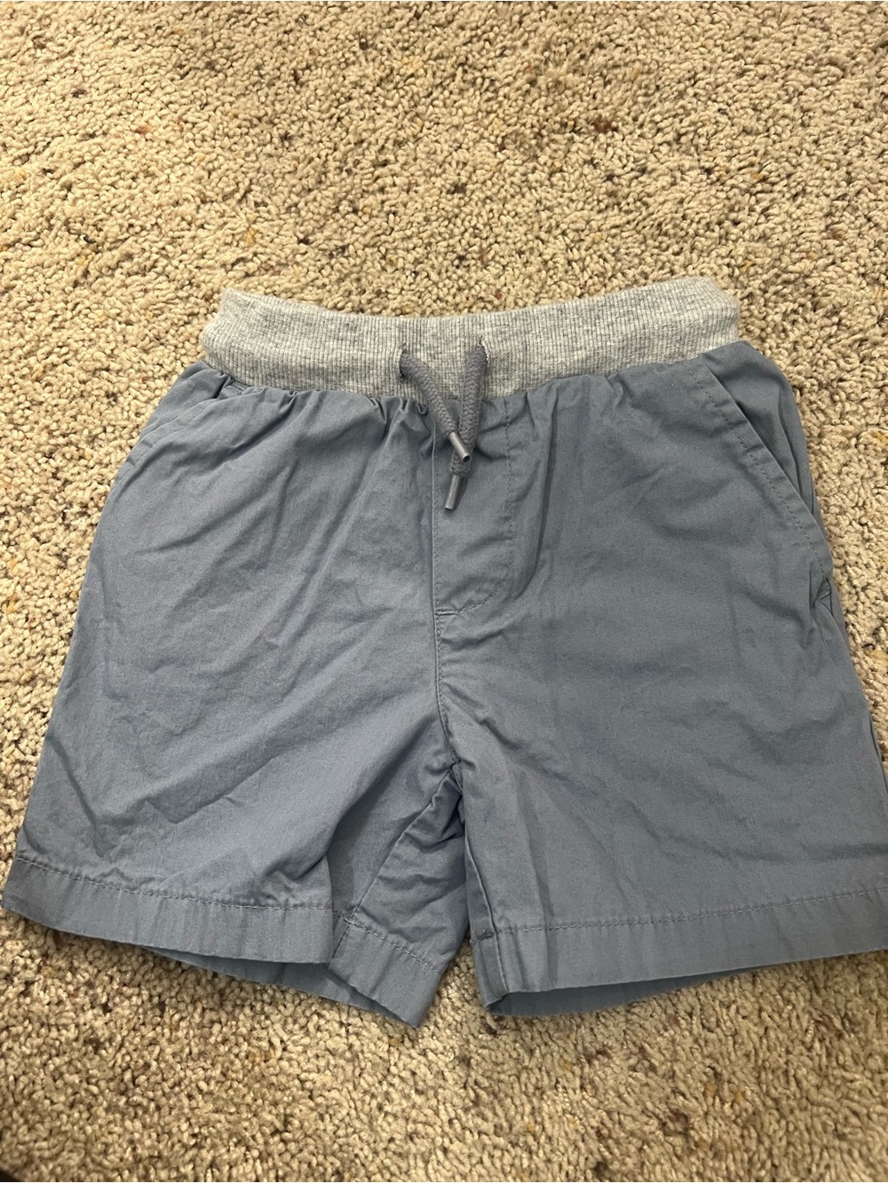 Carter’s Casual Drawstring Shorts in Light Gray